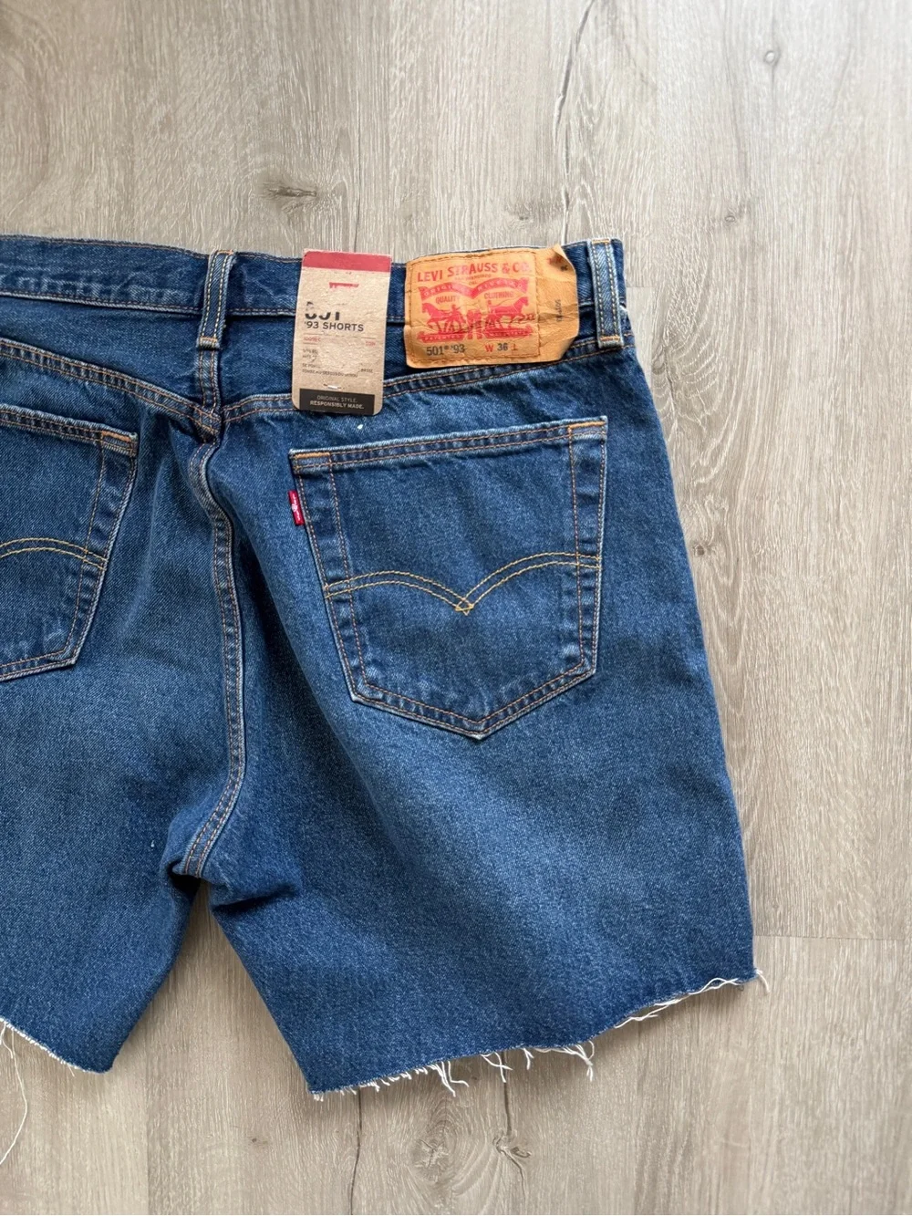 Levi's 501 ‘93 Men's Blue Denim Cutoff Jeans Jorts Shorts 36 NWT